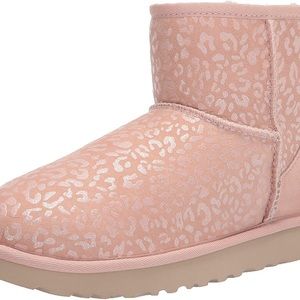 Ugg Mini Sparkly Cheetah Boot Size 10